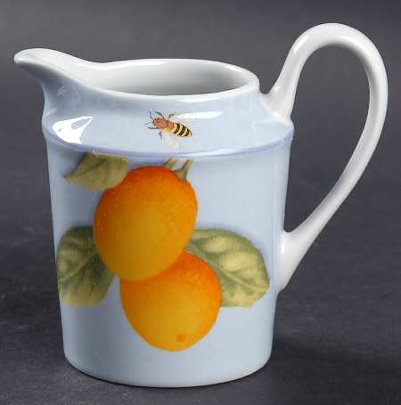 Alhambra Creamer