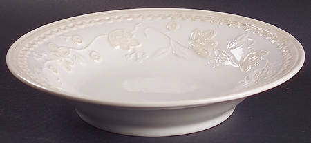 Linen Closet Floral Wreath 9" Individual Pasta Bowl