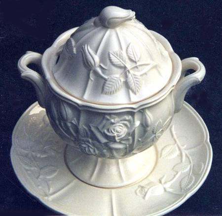 White Rose Tureen & Lid w/Underplate
