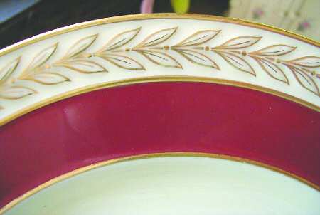 Fontaine Maroon (Gold Laurel, Maroon Band) by Lenox