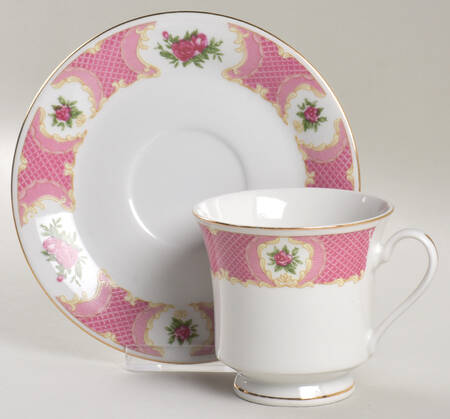 Marquessa Footed Cup & Saucer Set