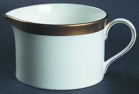Hewitt Gold Creamer