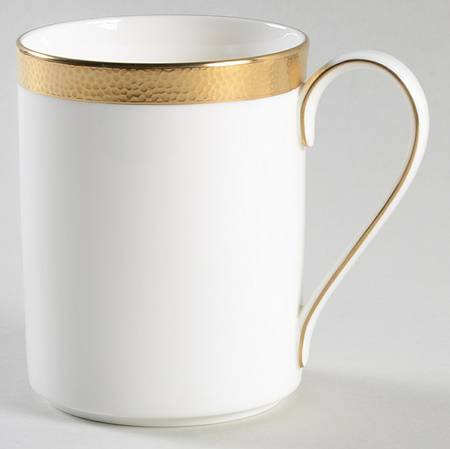 Hewitt Gold Mug