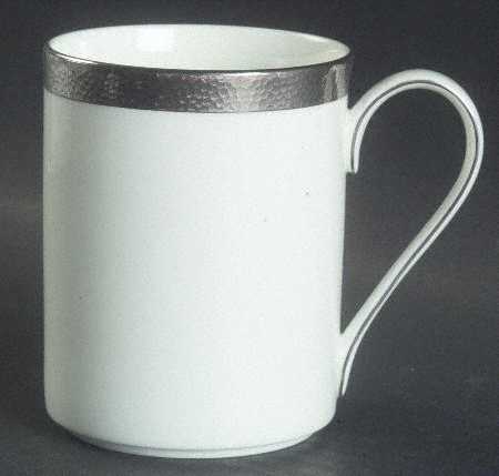 Hewitt Platinum Mug