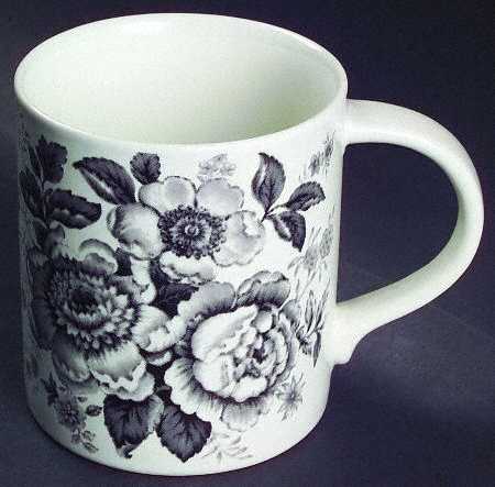 Morning Garden Black Mug