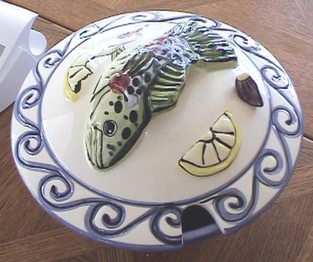LST2 Tureen &  Lid
