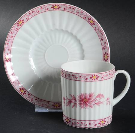 Fougere Indienne Red Flat Demitasse Cup & Saucer Set