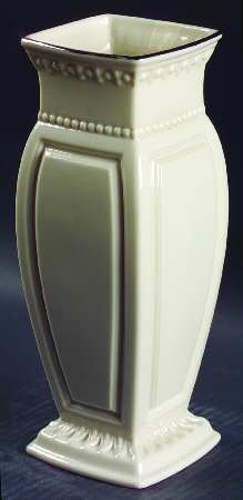 Forum Collection 9" Square Vase