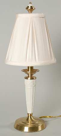 Forum Collection 18" Electric Lamp & Shade