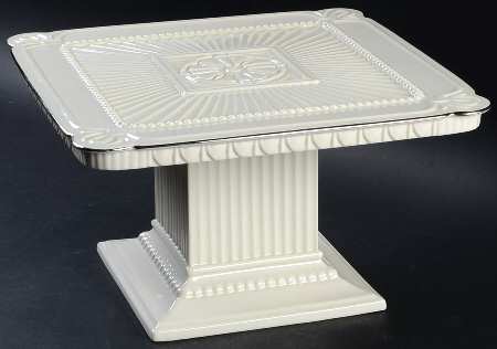Forum Collection 10" Diameter Square Pedestal Cake Stand