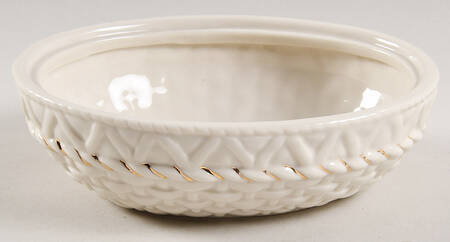 Easter Figural Basket No Lid