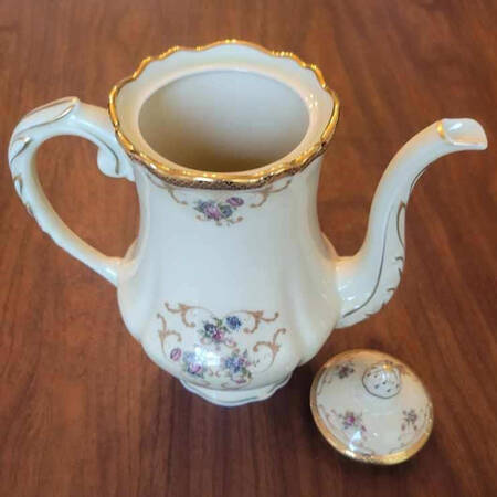 LEL17 Coffee Pot & Lid