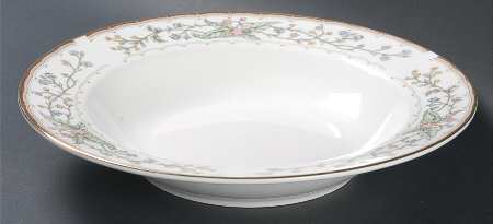 Wellesley Large Rim Soup Bowl