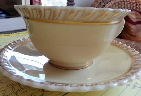 J330A Footed Cup & Saucer Set