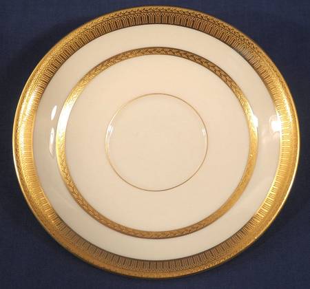 O33 Saucer for Cream Soup Bowl