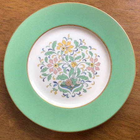 Y98G Green Salad Plate