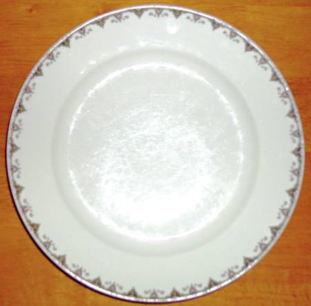 LNT223 Dinner Plate