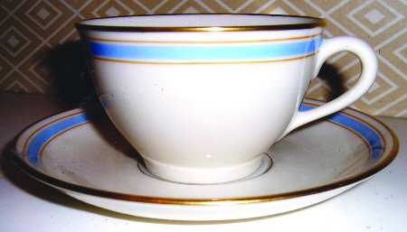 H24B Flat Cup & Saucer Set
