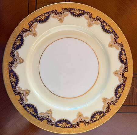 E321B Cobalt by Lenox