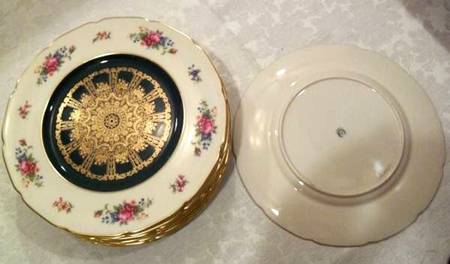J337 Blue (Scalloped) by Lenox