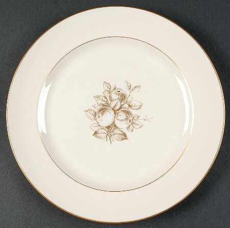 P312 Luncheon Plate