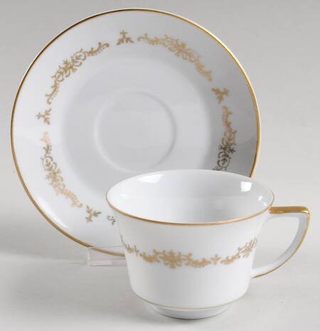 Footed Cup & Saucer Set