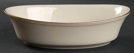 L31 10" Oval Vegetable Bowl