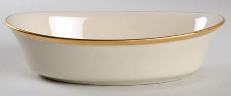 L31 8" Oval Vegetable Bowl