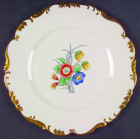 O438 Luncheon Plate