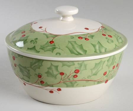 Holiday Gatherings Damask 1 Qt Round Covered Casserole