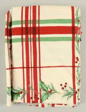 Holiday Gatherings Plaid 52" x 70" Oblong Tablecloth
