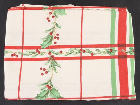 Holiday Gatherings Plaid 60" X 84" Oblong Tablecloth