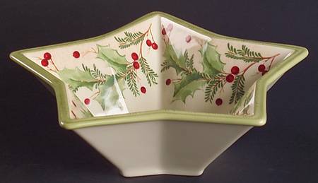 Holiday Gatherings Holiday Berry Star Shaped Bowl