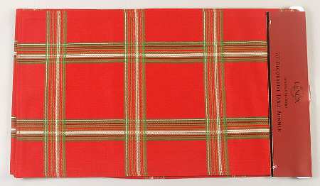 Holiday Gatherings Holiday Berry 14" X 70" Cloth Table Runner