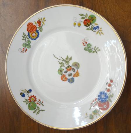 LMF2 Luncheon Plate