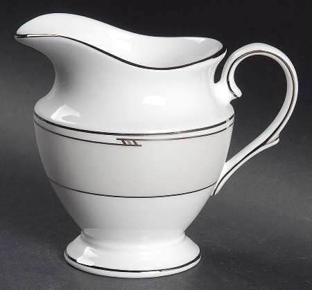 Tesoro Creamer