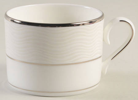 Apropos Flat Cup by Lenox