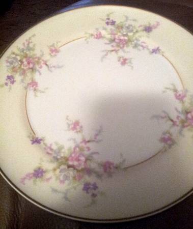 Royal la France by Limoges-American