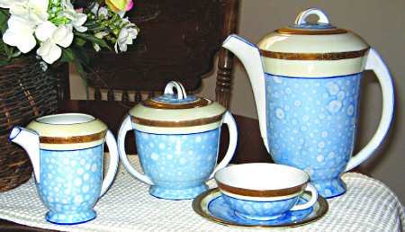 LIM278 Flat Cup & Saucer Set