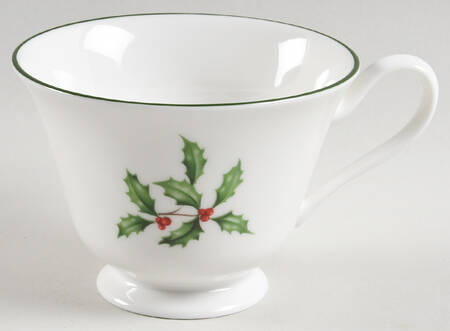 L101 (White) Footed Cup