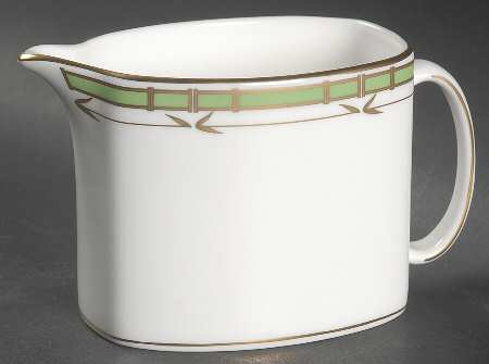 Pompano Point Creamer