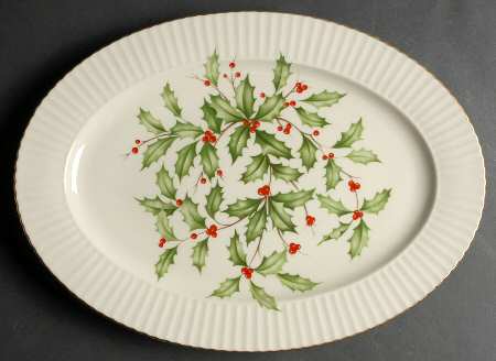 Hollyberry (No Enamel) 15" Oval Serving Platter