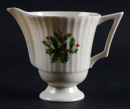 Hollyberry (No Enamel) Creamer
