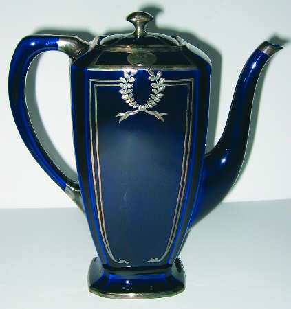 L104 Coffee Pot & Lid
