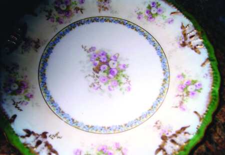 LIM284 by Limoges-French