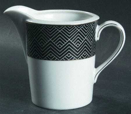 Hastings Ebony Creamer