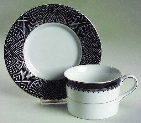 Hastings Ebony Flat Cup & Saucer Set