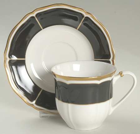 Harwick Flat Cup & Saucer Set