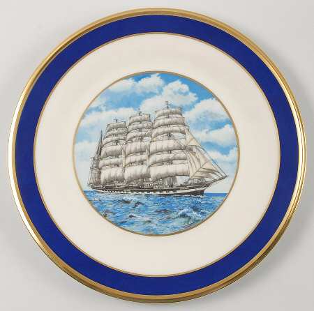 L106 (Dimension Shape) Dinner Plate
