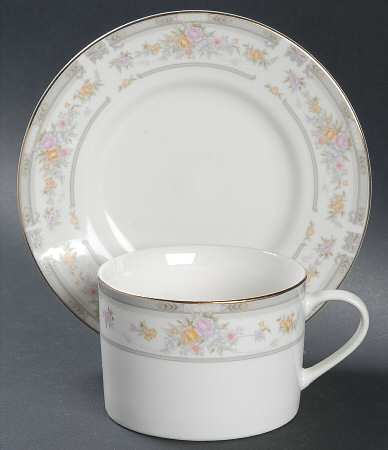 Southampton Flat Cup & Saucer Set